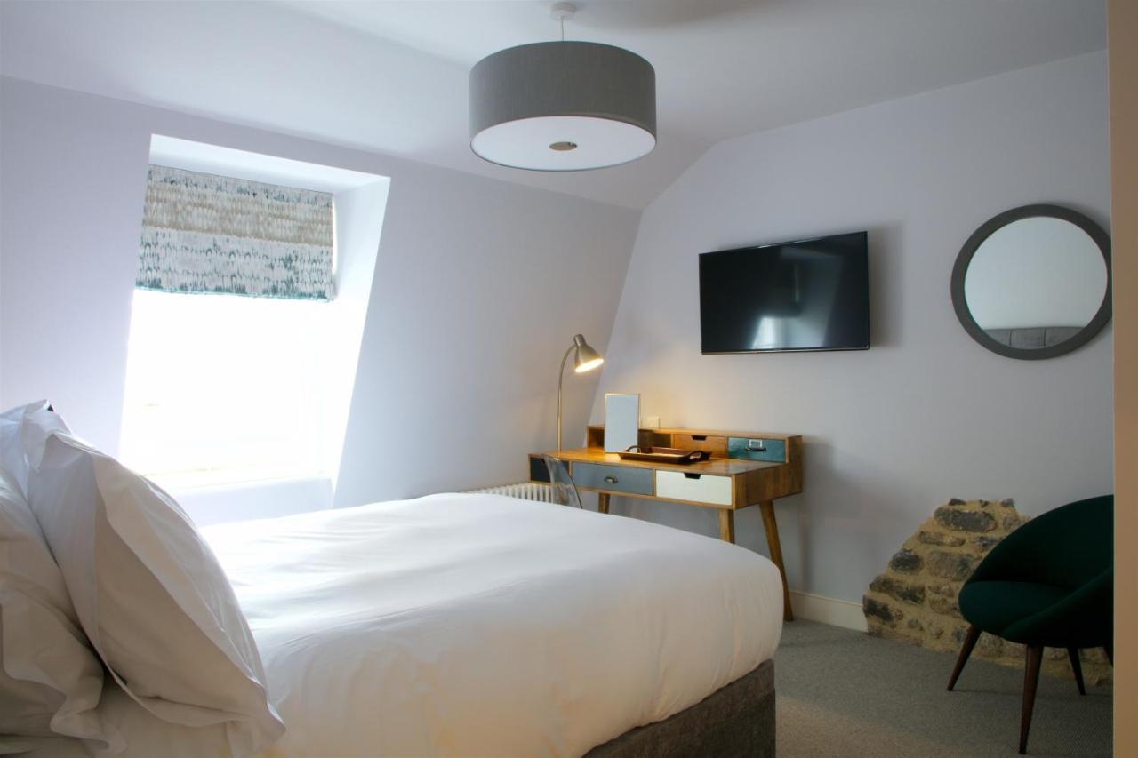 Hotel Eight à Bath Extérieur photo