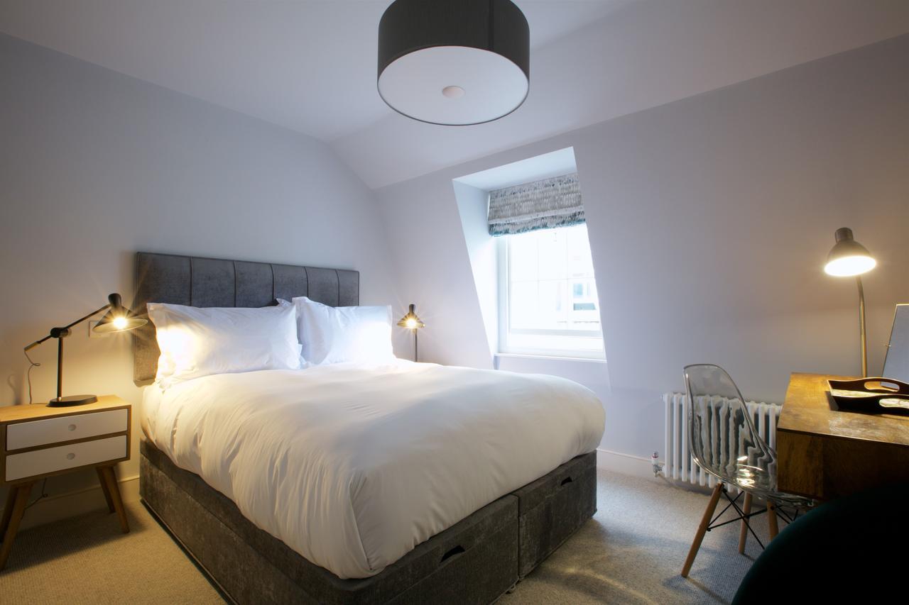 Hotel Eight à Bath Extérieur photo